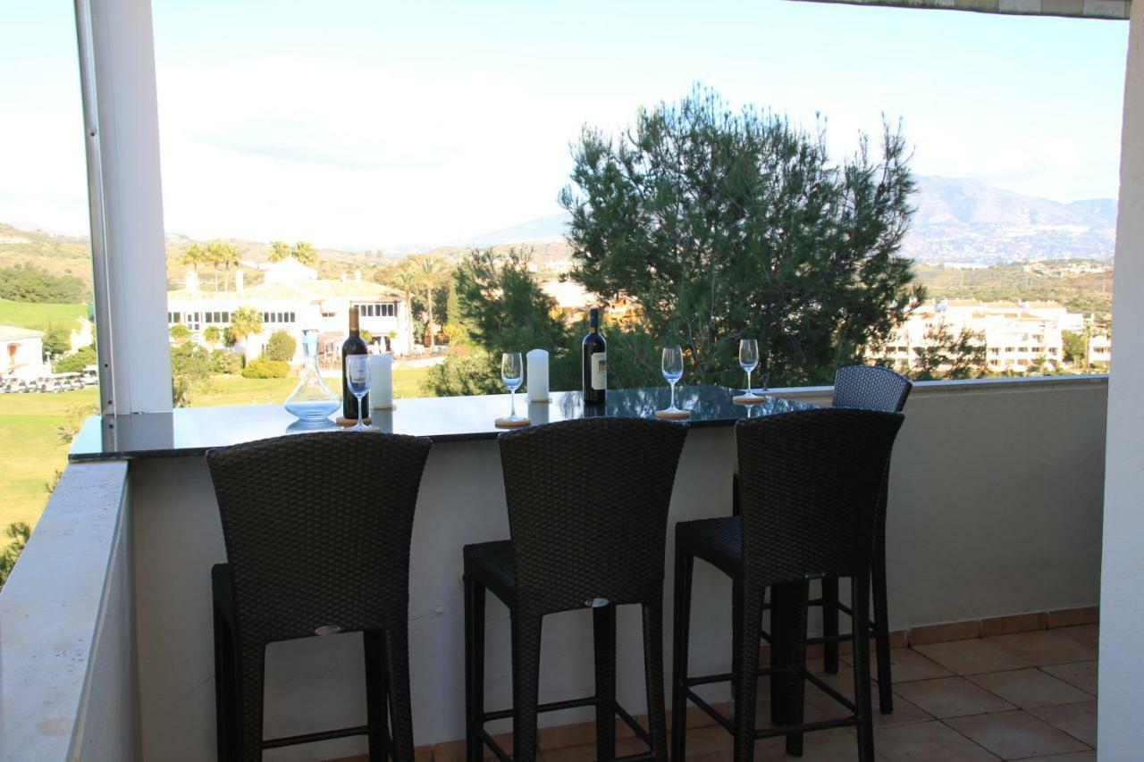 Miraflores Golf Gardens II Luxe Appartement At Riviera Del Sol Sitio de Calahonda المظهر الخارجي الصورة